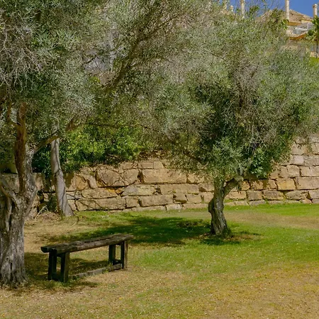 Cubo's Luxury Golf & Parking شقة